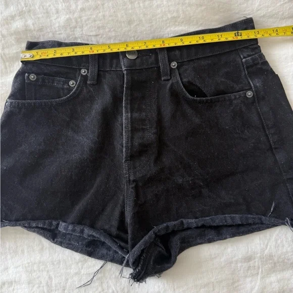 Reformation Dixie High Rise Jean Short in Black - Picture 9 of 11